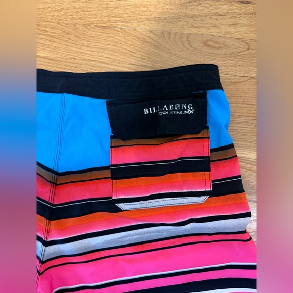 Billabong Platinum X PX3 Men's Board Shorts Size 33 Pink Stretch Surf Wear - Picture 5 of 6